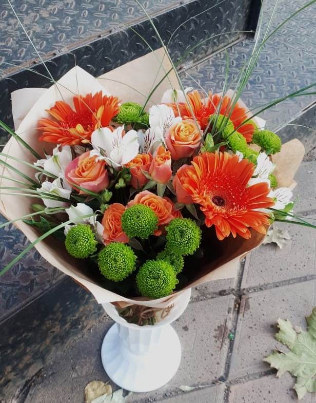 Букет цветов из: Герберы, Хризантемы, Альстромерии и Розы в Кинешме