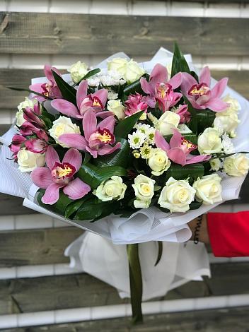 Букет цветов из: Розы и Хризантемы в Кинешме