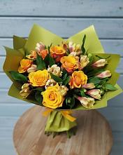 Букет цветов из:  Альстромерии и Розы в Кинешме