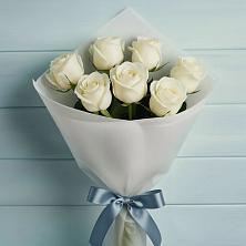 Букет 7 Белых роз Эдлесс Лав в Кинешме