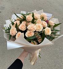 Букет Кремовые розы Латте в Кинешме
