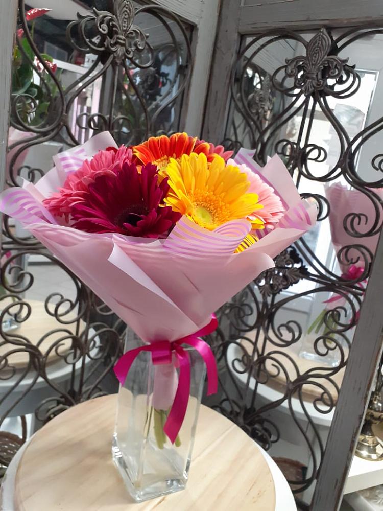 Букет цветов из: Герберы в Кинешме