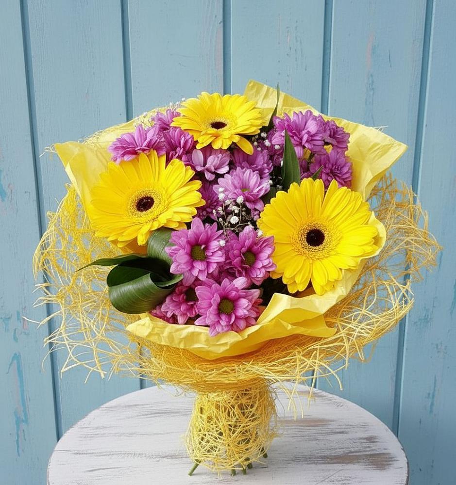 Букет цветов из: Хризантемы и Герберы в Кинешме
