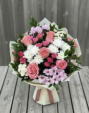 Букет цветов из:  Альстромерии, Гвоздики, Розы и Хризантемы в Кинешме