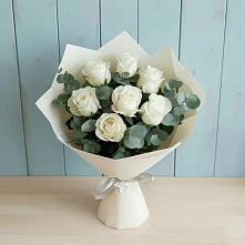 Букет Белые розы в Эвкалипте в Кинешме