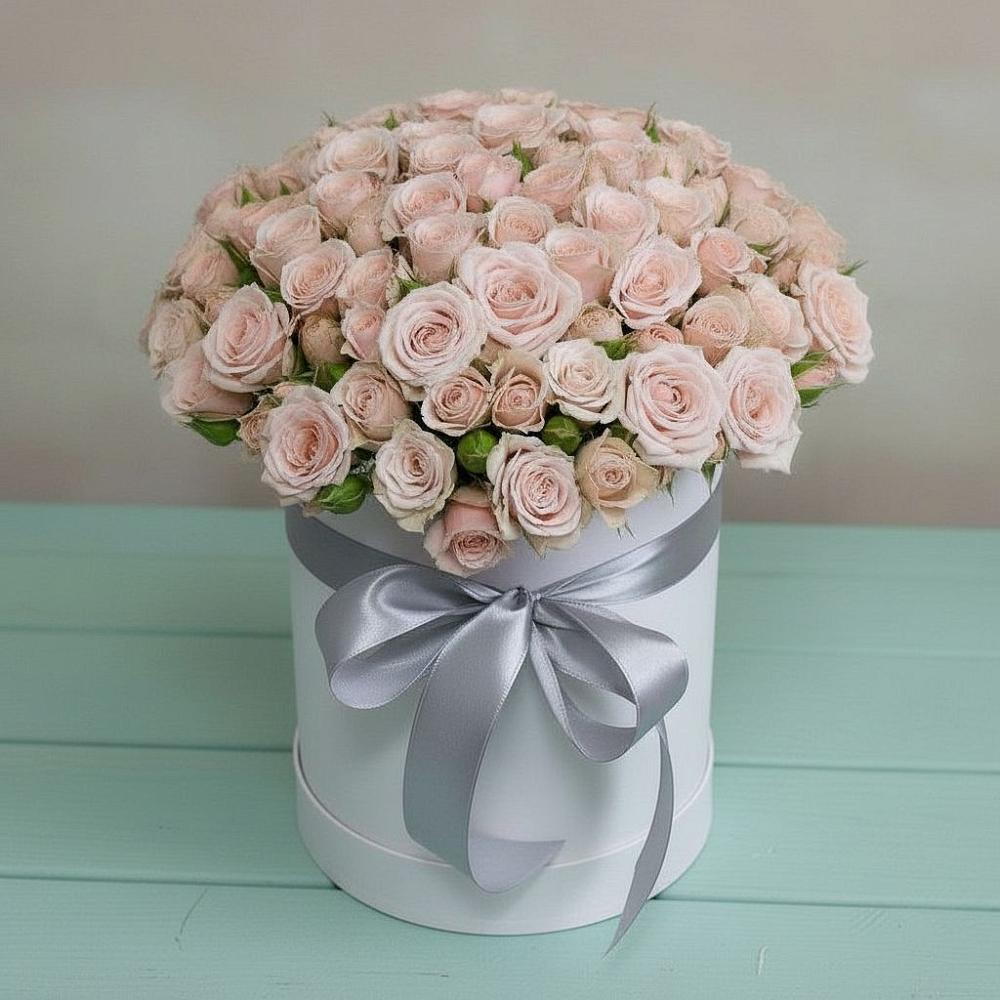 Цветочная композиция из Розы в шляпной коробке в Кинешме